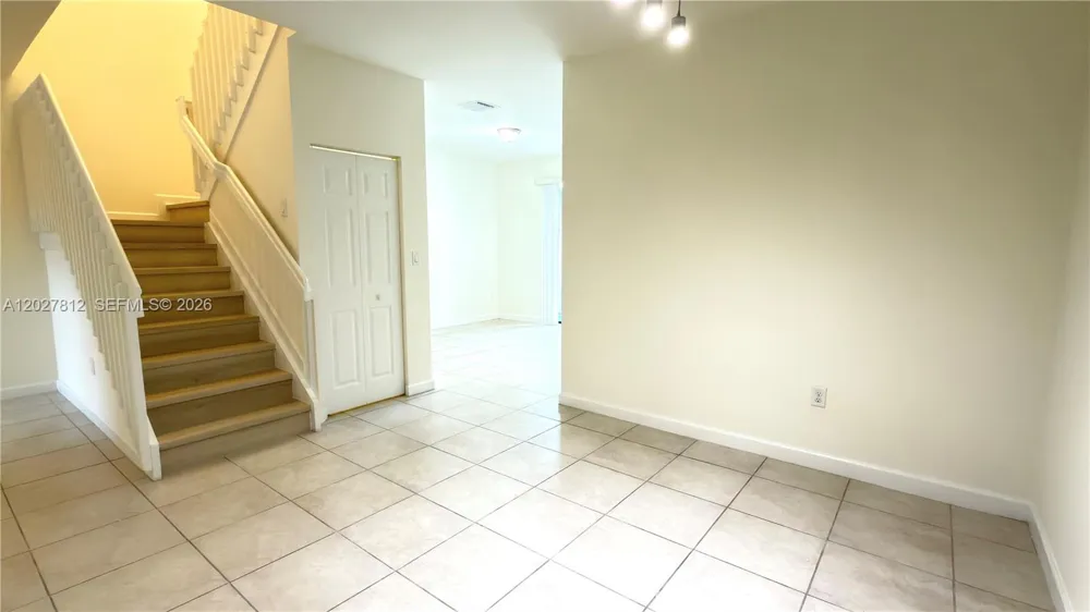 3342 W 104th Ter Hialeah, FL 33018