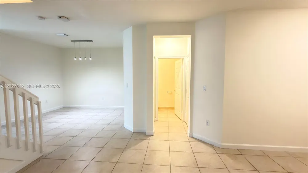 3342 W 104th Ter Hialeah, FL 33018