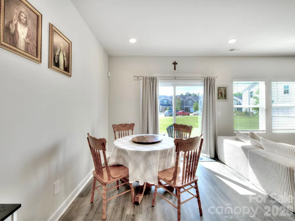 1652 Village Grove Lane Monroe, NC 28110