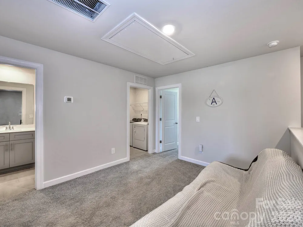 1652 Village Grove Lane Monroe, NC 28110