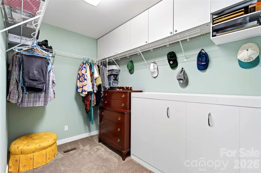 52 Cheshire Drive Black Mountain, NC 28711