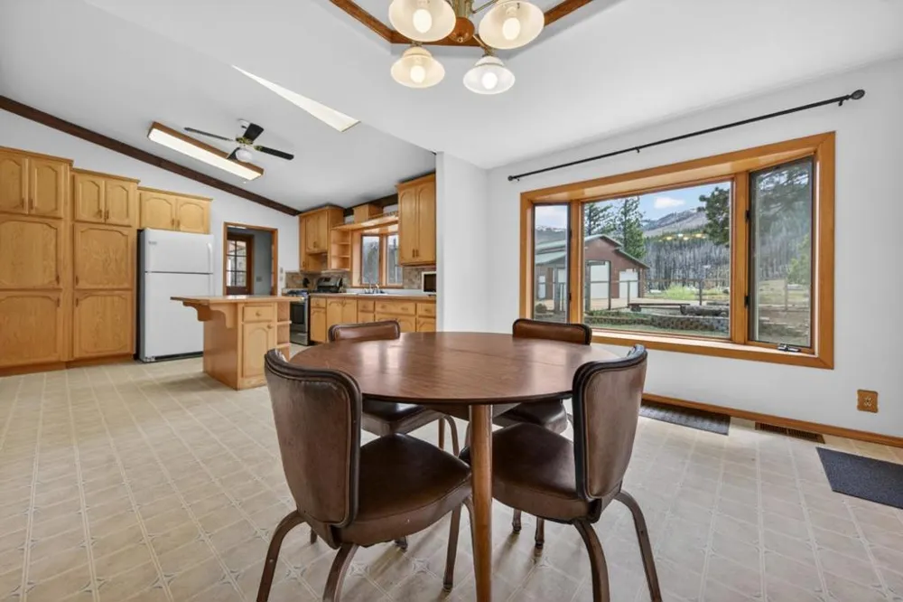 469600 Amesbury Drive Susanville, CA 96130