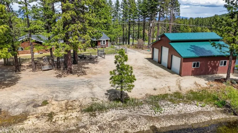 469600 Amesbury Drive Susanville, CA 96130