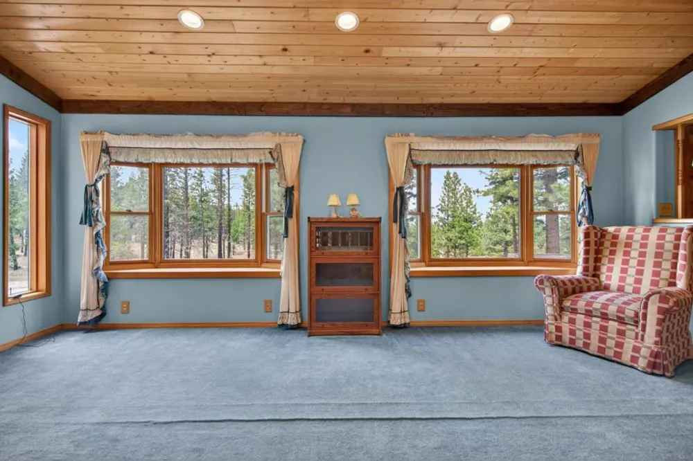 469600 Amesbury Drive Susanville, CA 96130