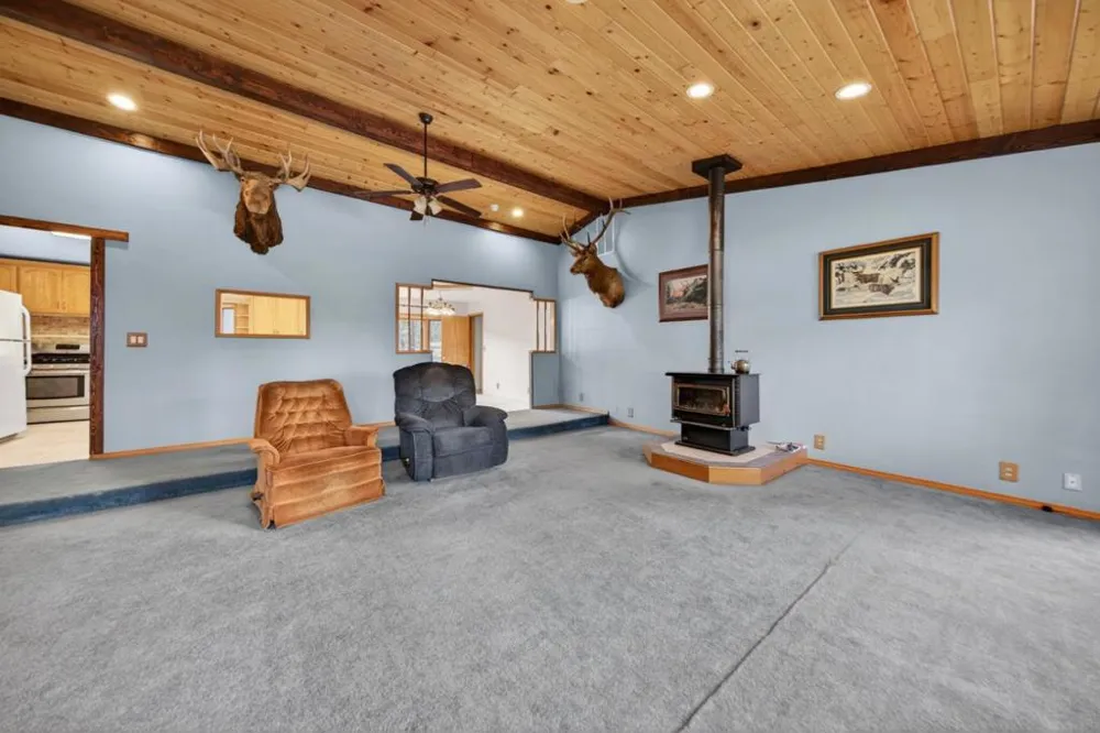469600 Amesbury Drive Susanville, CA 96130