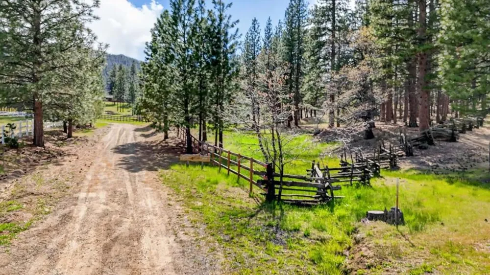 469600 Amesbury Drive Susanville, CA 96130