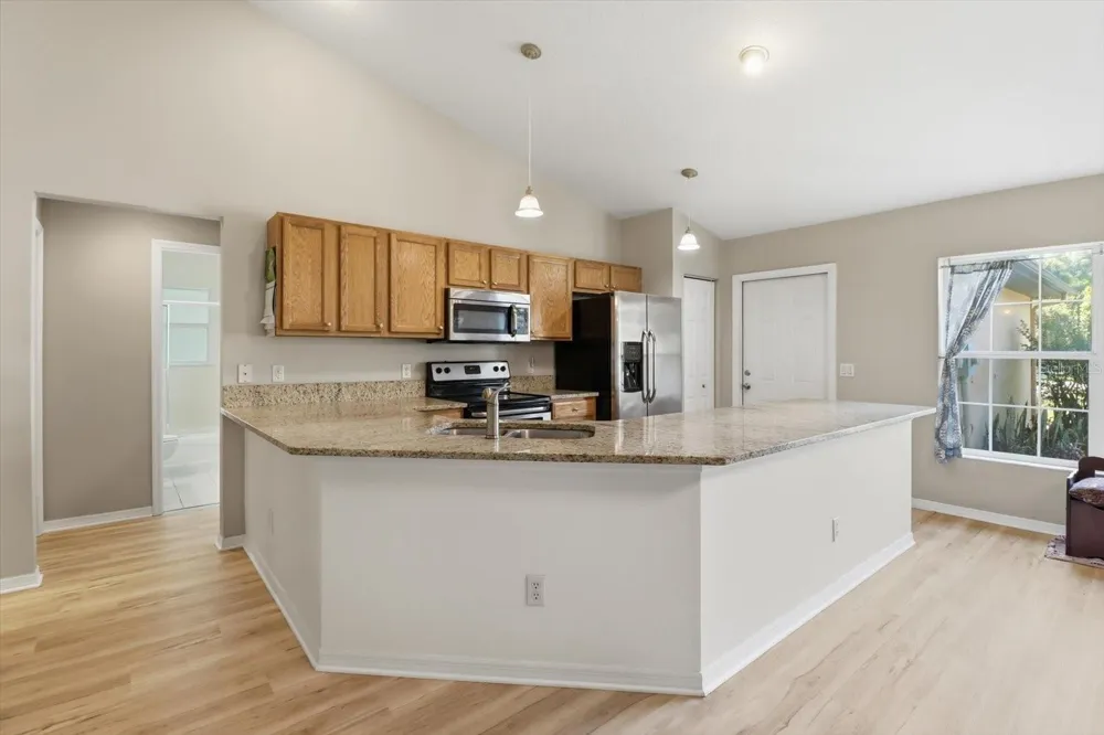9735 W DUNNELLON ROAD Crystal River, FL 34428