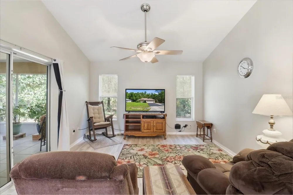 9735 W DUNNELLON ROAD Crystal River, FL 34428