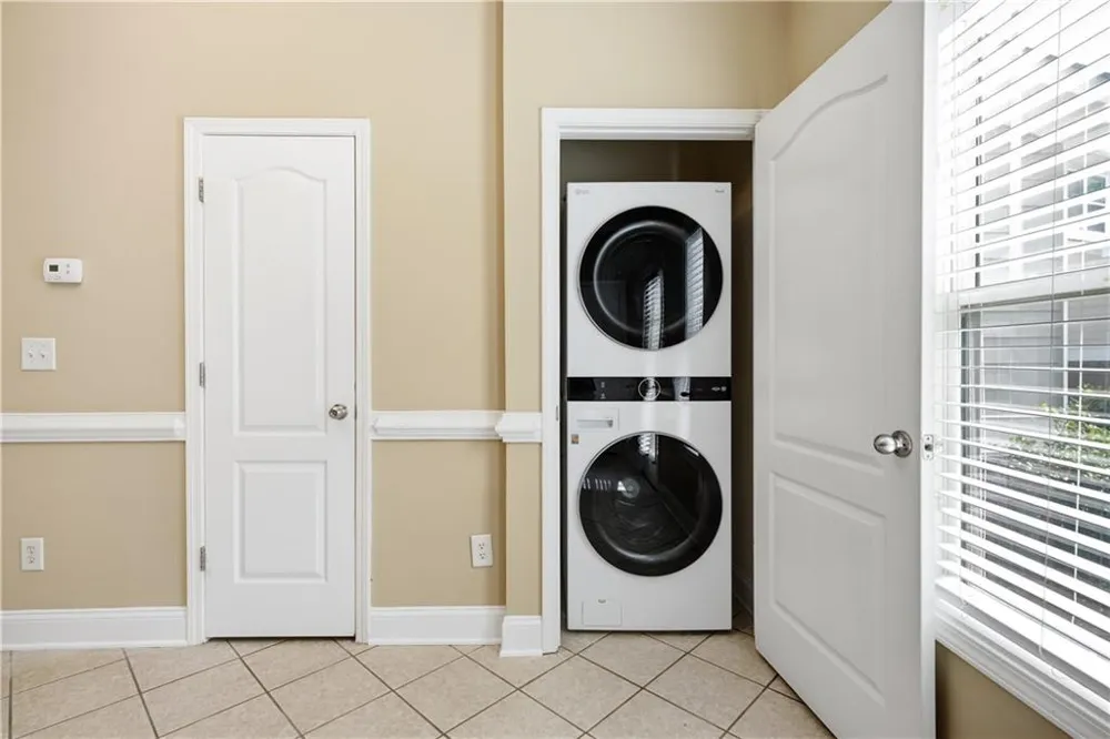 211 Oconee River Circle Athens, GA 30605