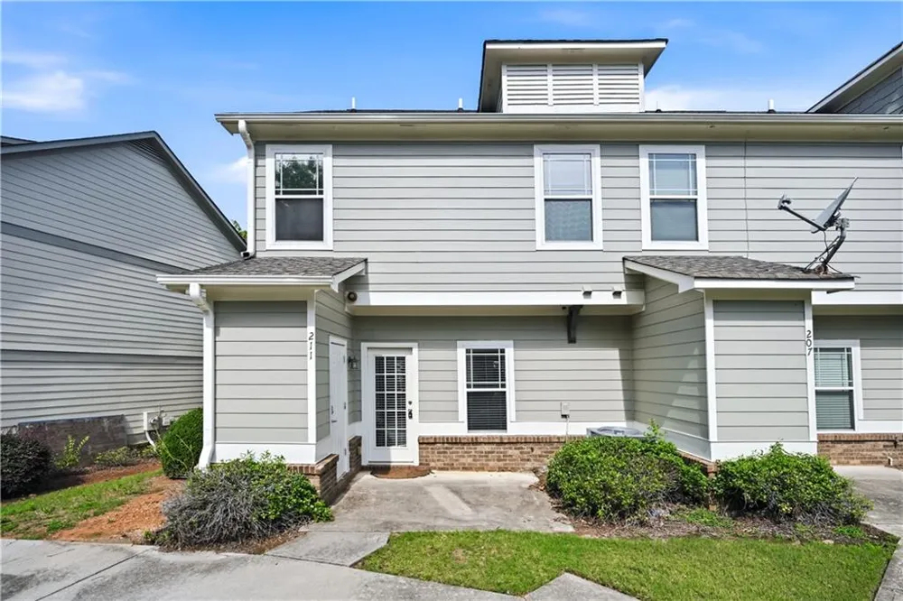 211 Oconee River Circle Athens, GA 30605
