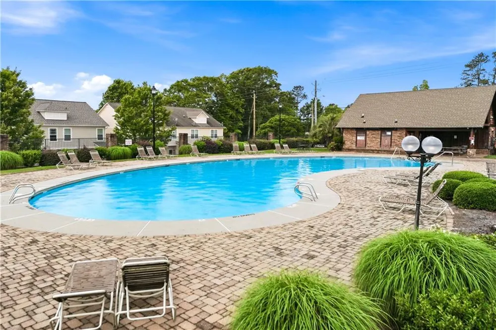 211 Oconee River Circle Athens, GA 30605