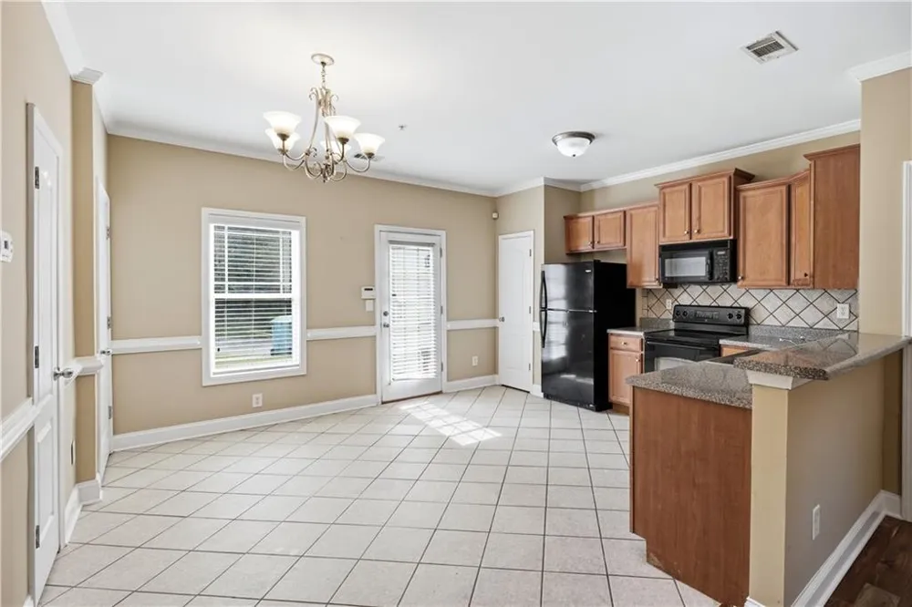 211 Oconee River Circle Athens, GA 30605