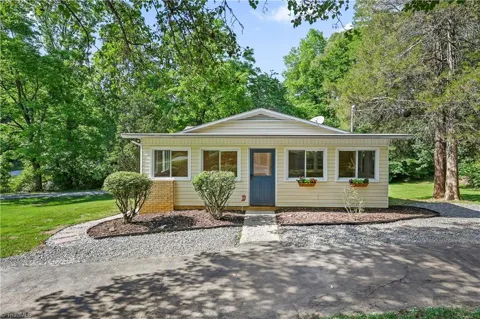 3245 Springside Drive