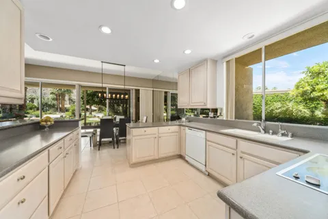 76895 Lark Drive