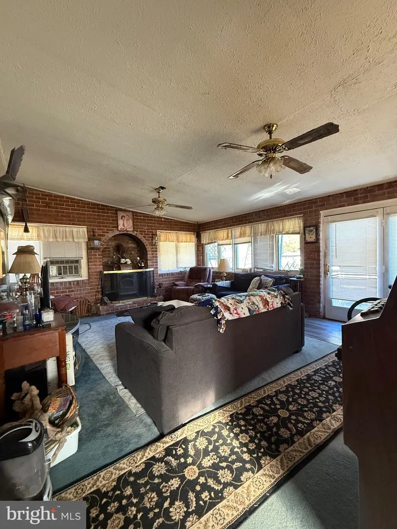 8715 OLD HARFORD ROAD Baltimore, MD 21234