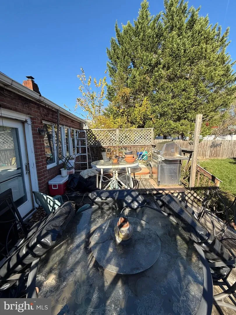 8715 OLD HARFORD ROAD Baltimore, MD 21234