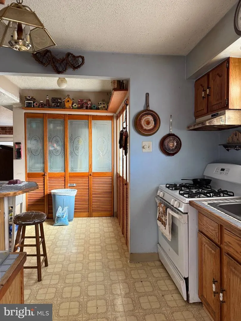 8715 OLD HARFORD ROAD Baltimore, MD 21234
