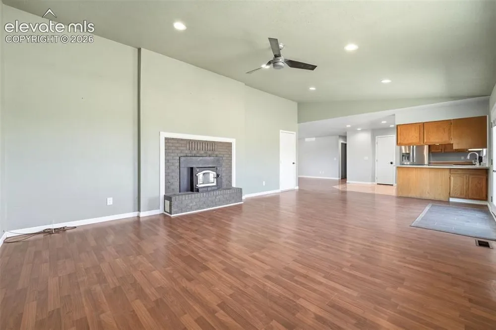 1747 16th Street Penrose, CO 81240