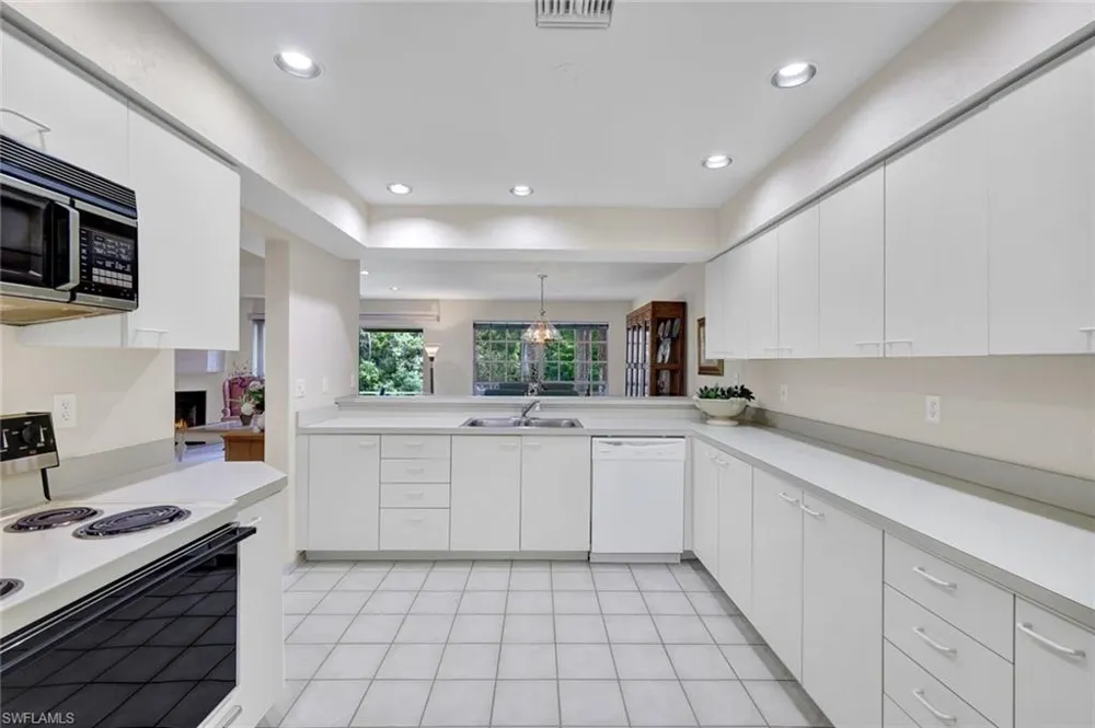 20190 Golden Panther Drive #3 Estero, FL 33928