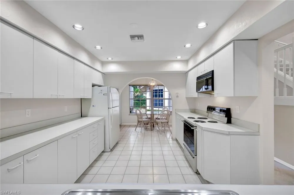 20190 Golden Panther Drive #3 Estero, FL 33928