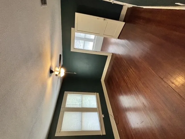 927 N Franklin St. La Grange, TX 78945
