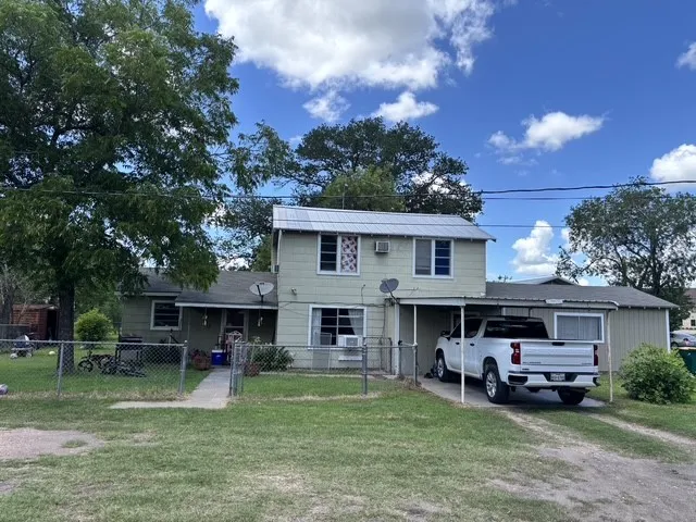 927 N Franklin St. La Grange, TX 78945
