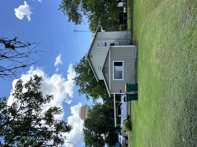 927 N Franklin St. La Grange, TX 78945