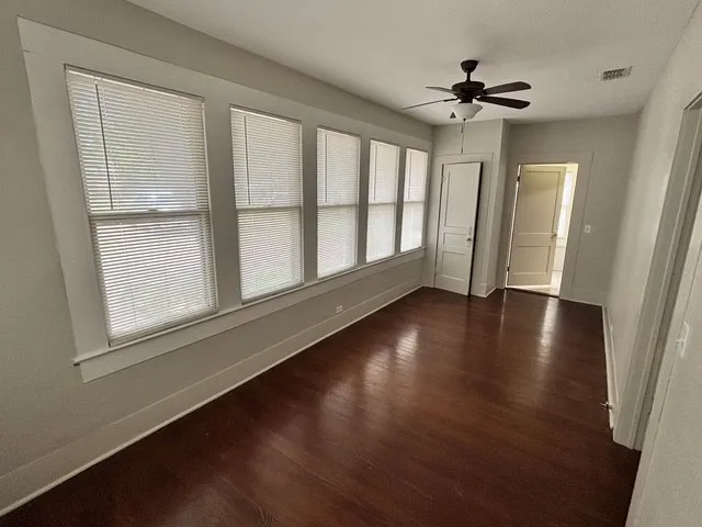 927 N Franklin St. La Grange, TX 78945