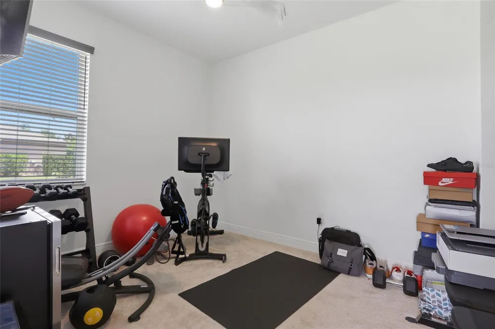 9410 LISBON STREET Seffner, FL 33584