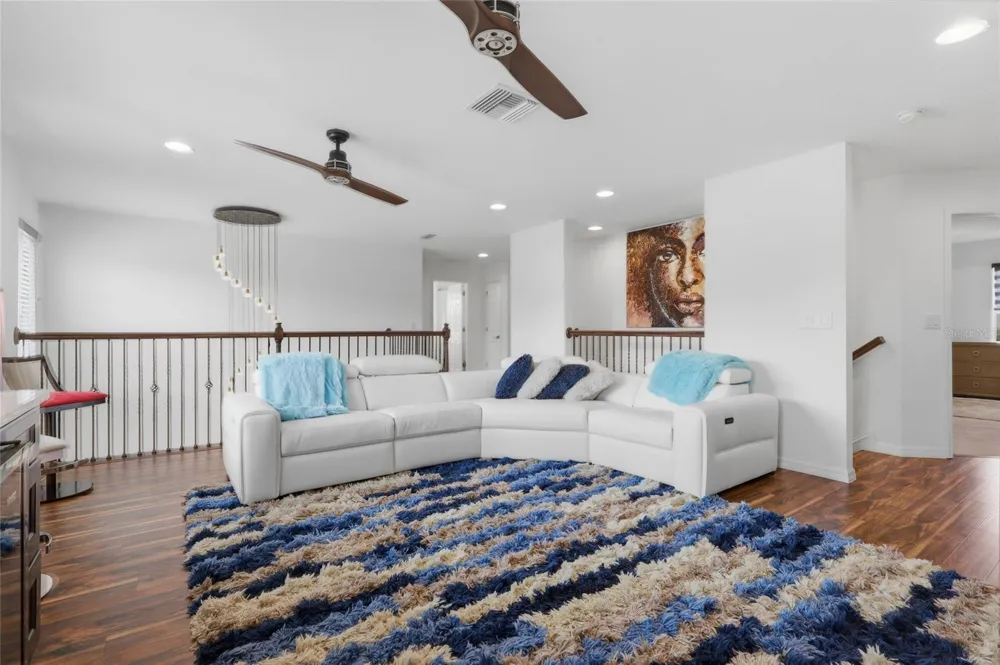 9410 LISBON STREET Seffner, FL 33584