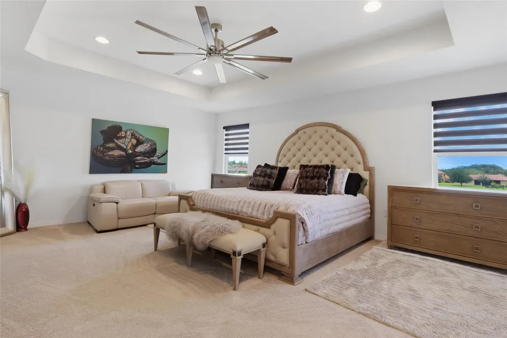 9410 LISBON STREET Seffner, FL 33584
