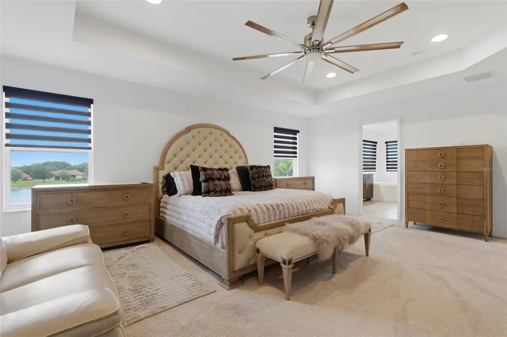 9410 LISBON STREET Seffner, FL 33584