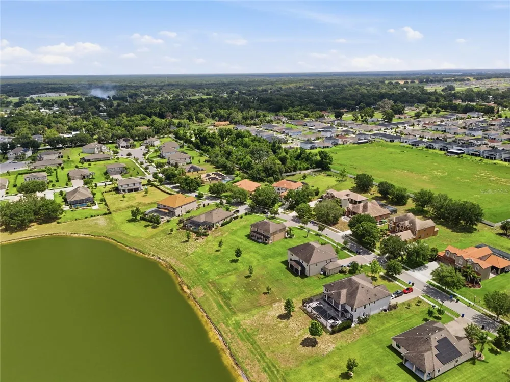 9410 LISBON STREET Seffner, FL 33584