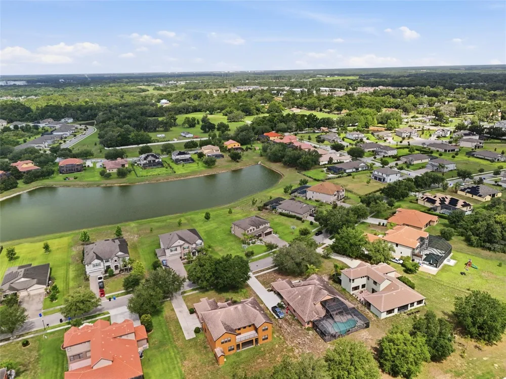 9410 LISBON STREET Seffner, FL 33584