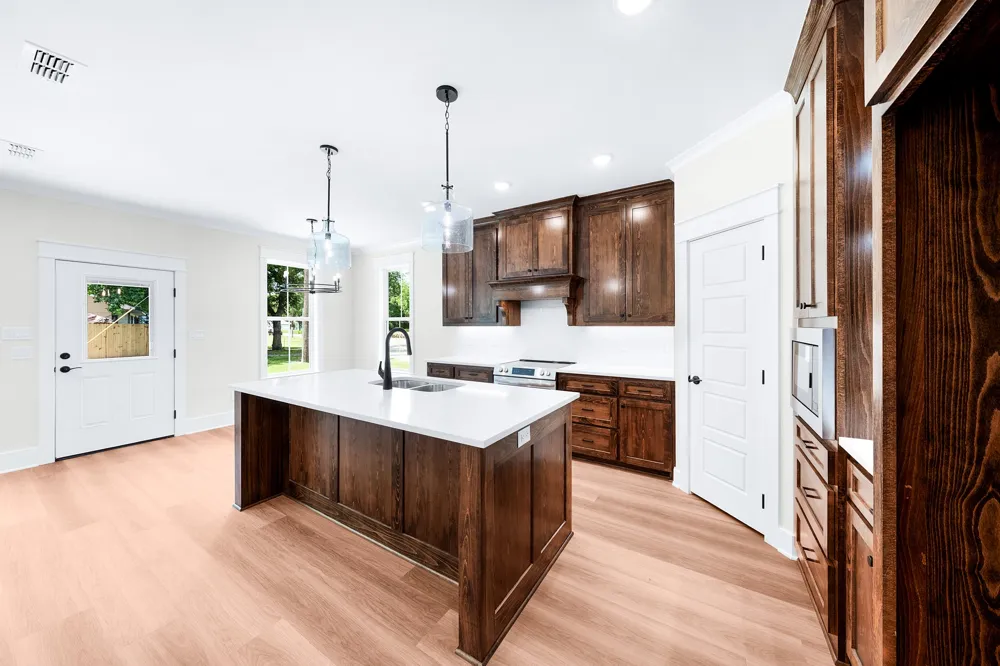 213 Turman Street Mineola, TX 75773