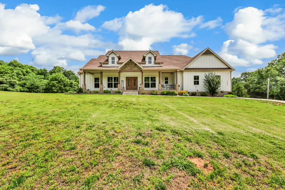 4455 Lylewood Rd Indian Mound, TN 37079