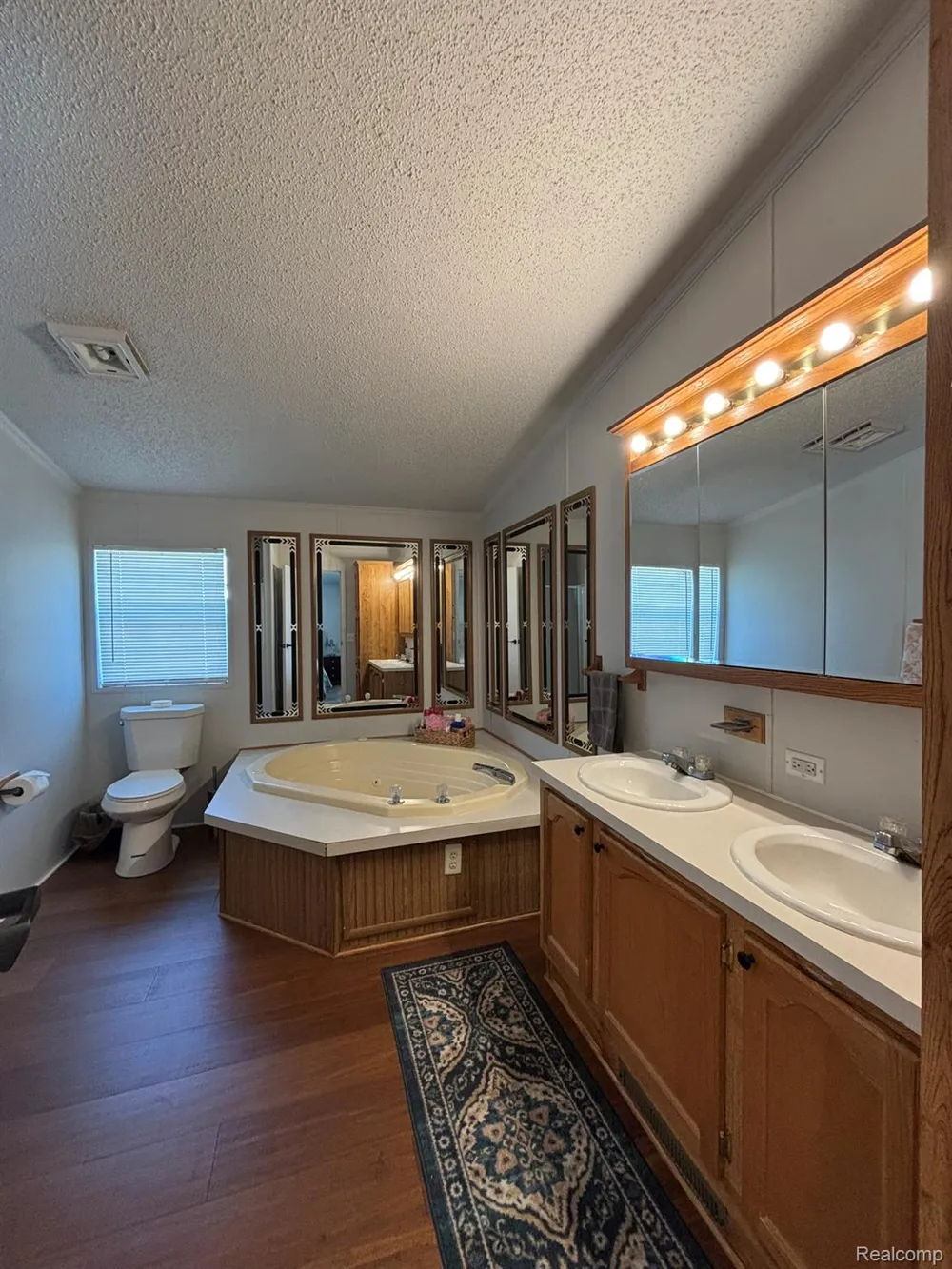 46 Bellwood Swartz Creek City, MI 48473