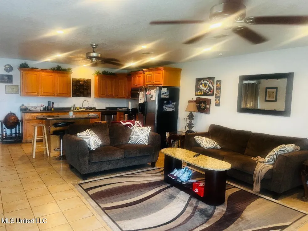 3222 Toncrey Road D'Iberville, MS 39540