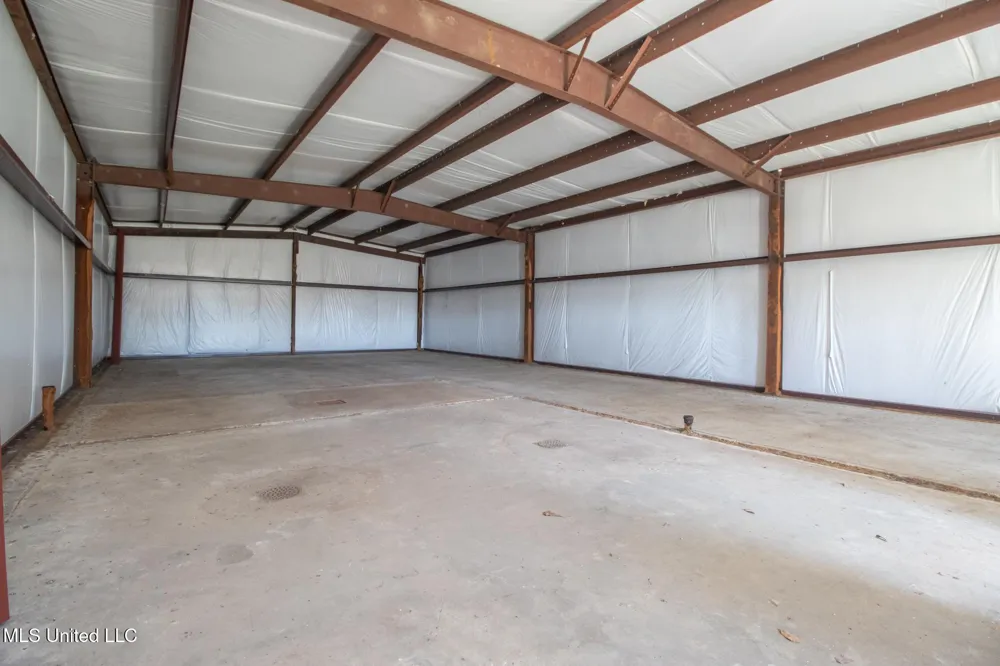 3222 Toncrey Road D'Iberville, MS 39540