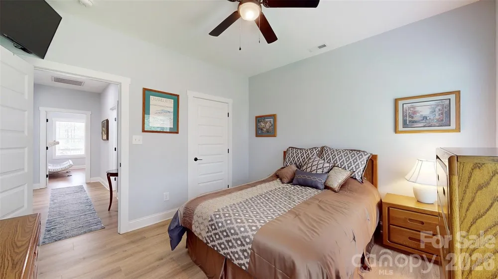 7051 Sparrow Lane Vale, NC 28168