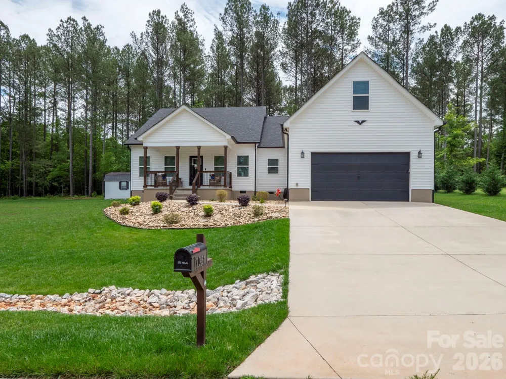 7051 Sparrow Lane Vale, NC 28168