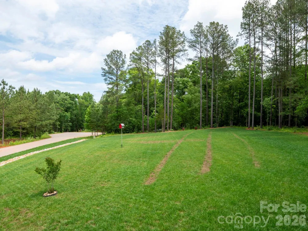 7051 Sparrow Lane Vale, NC 28168