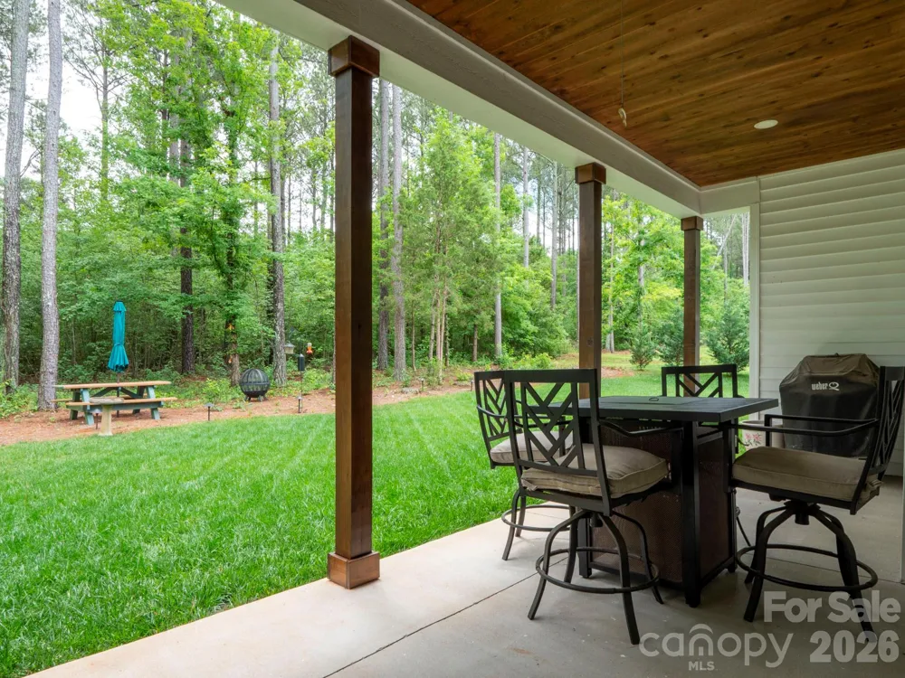 7051 Sparrow Lane Vale, NC 28168