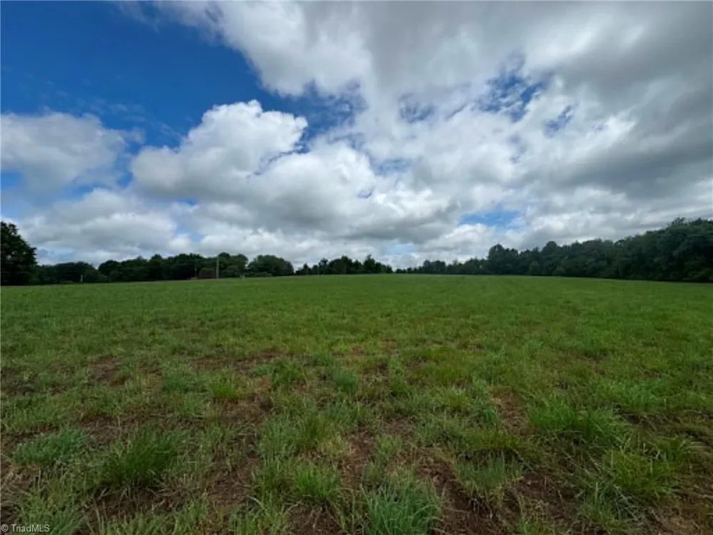 001 Poplar Springs Road Elkin, NC 28621