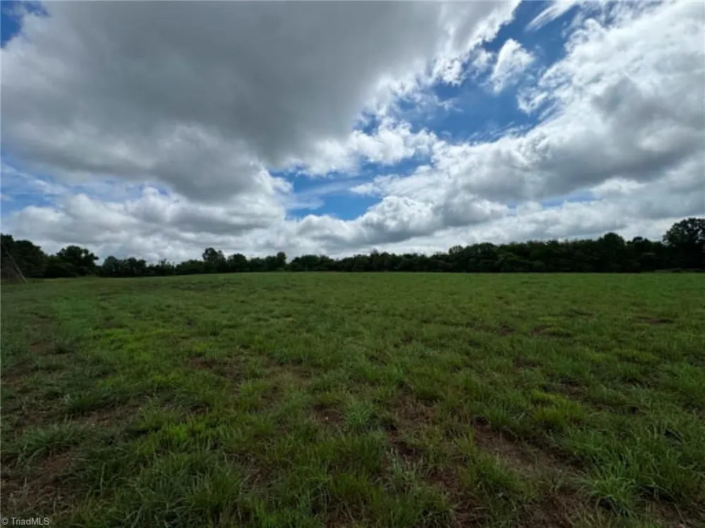 001 Poplar Springs Road Elkin, NC 28621