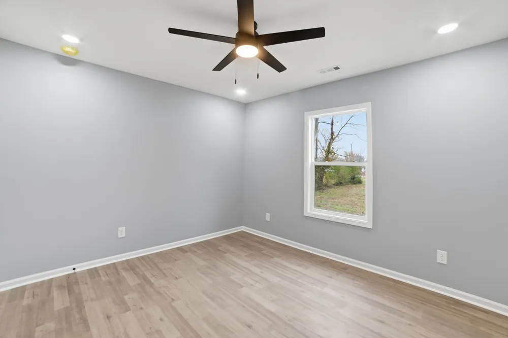 104 Fairground Dr Waverly, TN 37185