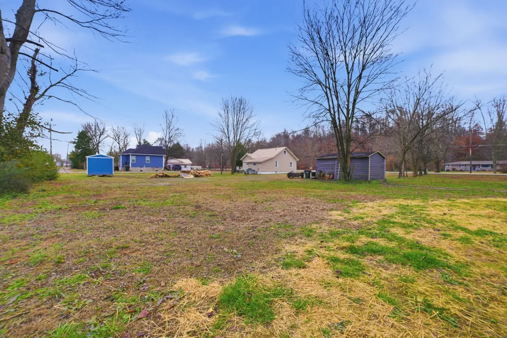 104 Fairground Dr Waverly, TN 37185