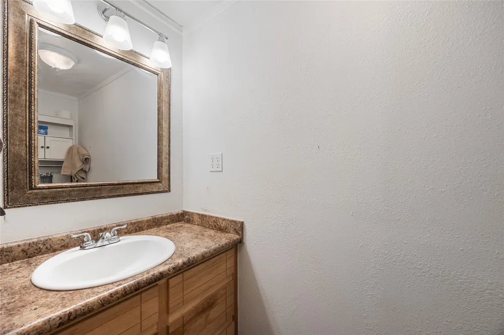 136 Private Road 7708 Emory, TX 75440