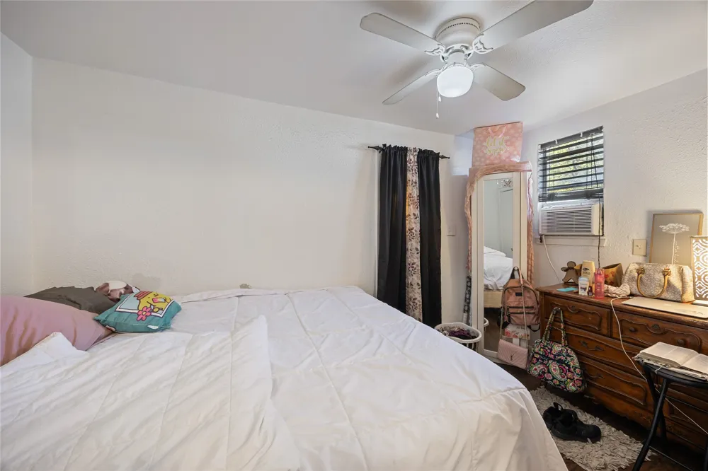 136 Private Road 7708 Emory, TX 75440