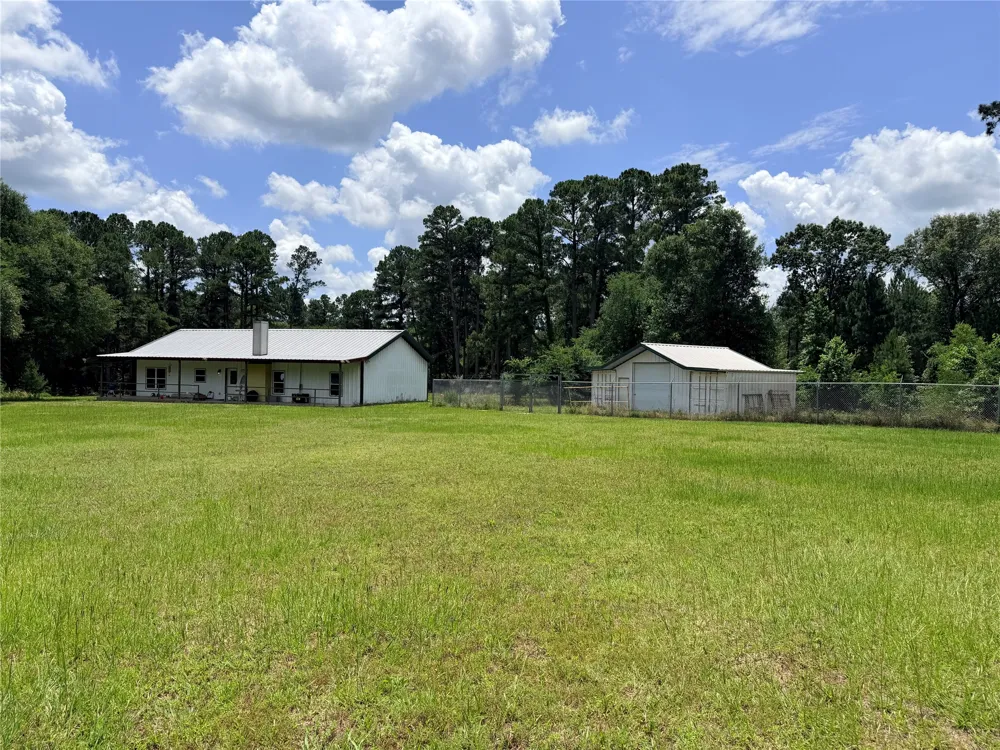 1468 VZ County Road 4207 Canton, TX 75103